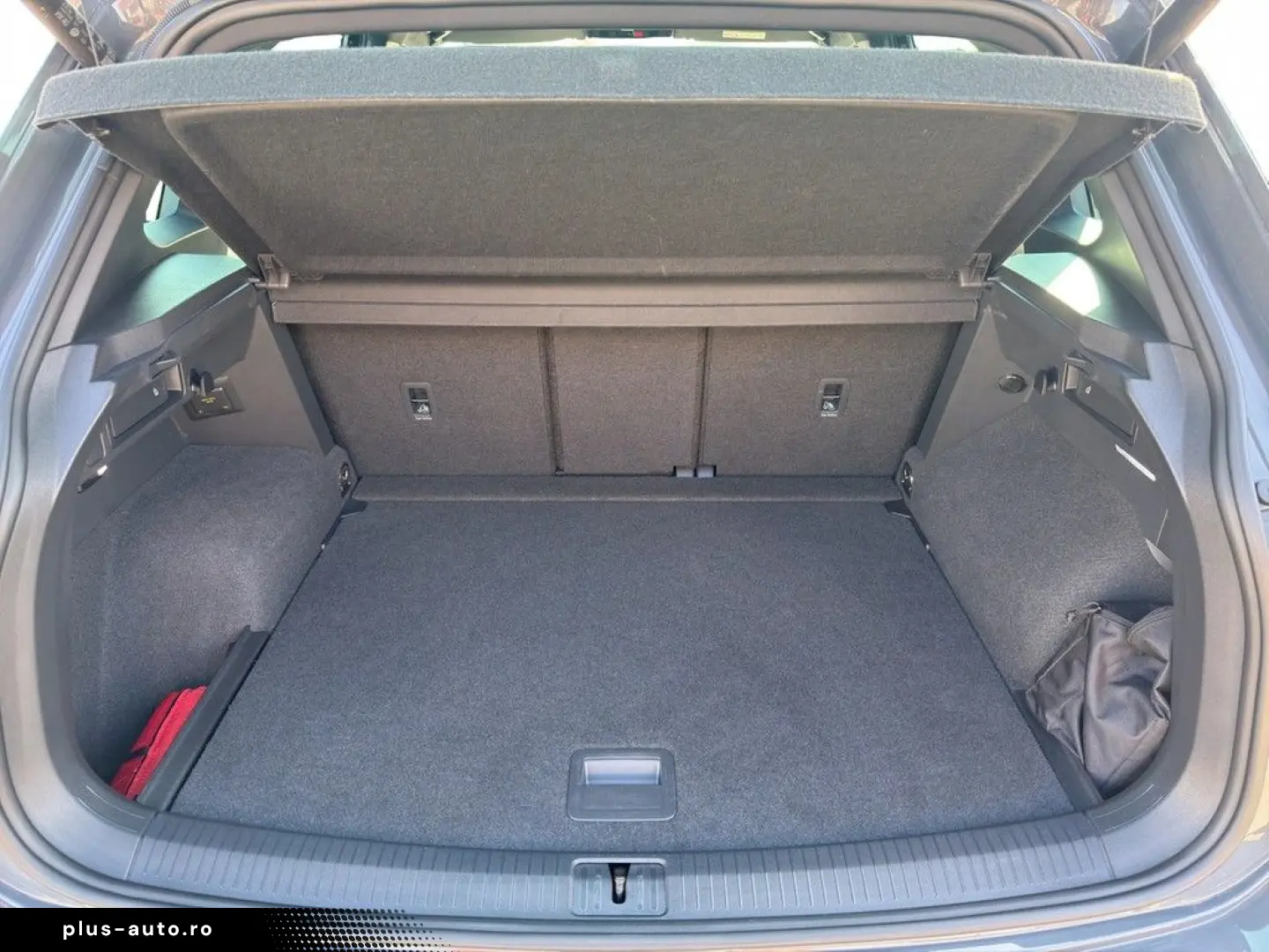 Tiguan 2.0 TDI DSG 4Motion R-Line DCC STHZG IQ-L