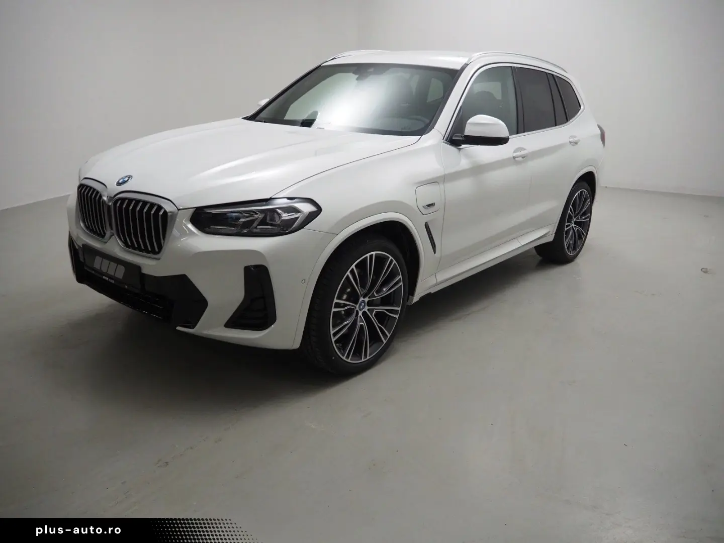 X3 xDrive 30e (M-Sport Navi LED AHK 360 WLAN)