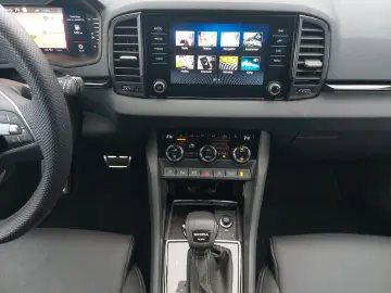 Karoq 2 0 TSI DSG 4x4 Sportline AHK LEDER MATRIX