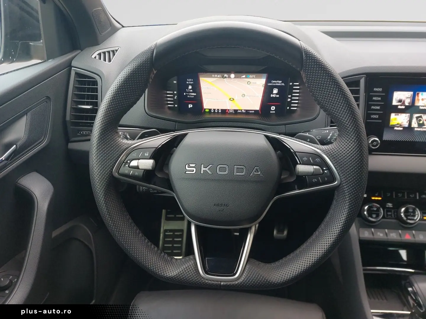 Karoq 2 0 TSI DSG 4x4 Sportline AHK LEDER MATRIX