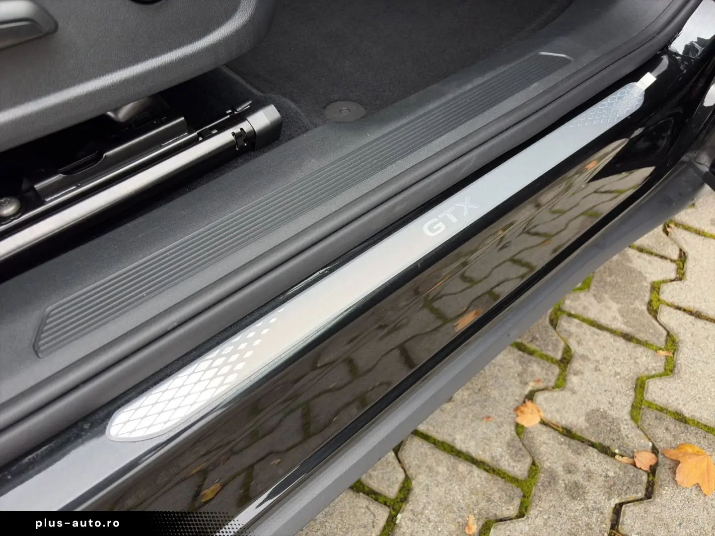 ID.5 GTX 4M NAVI WP PANO AHK 360 AR-HUD Assist