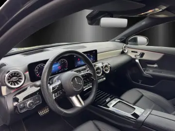 A250 4M AMG Prem  DISTR Burme MLED Leder DWA 19