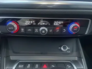 Q3 Sportback 45 TFSI Q 2x S LINE LM20 NAVI  VIRT