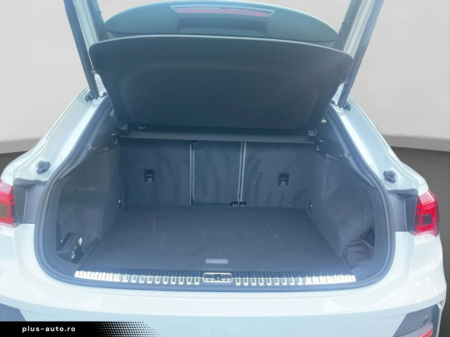 Q3 Sportback 45 TFSI Q 2x S LINE LM20 NAVI  VIRT