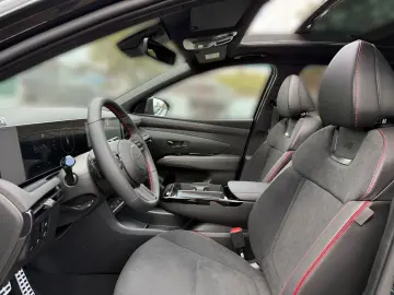 TUCSON Hybrid 1 6 T-GDi 4WD N Line  Pano  Assist