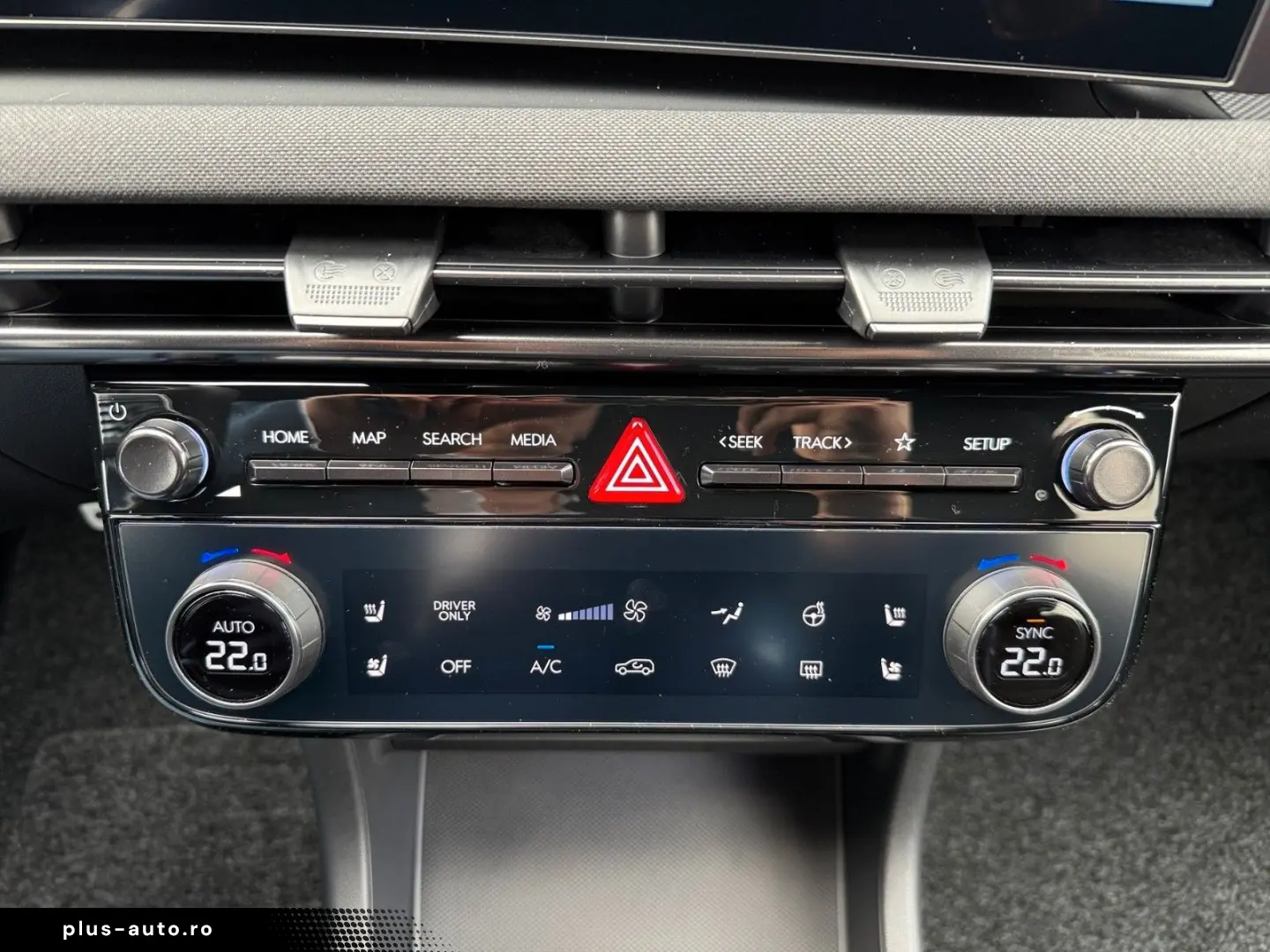 TUCSON Hybrid 1 6 T-GDi 4WD N Line  Pano  Assist