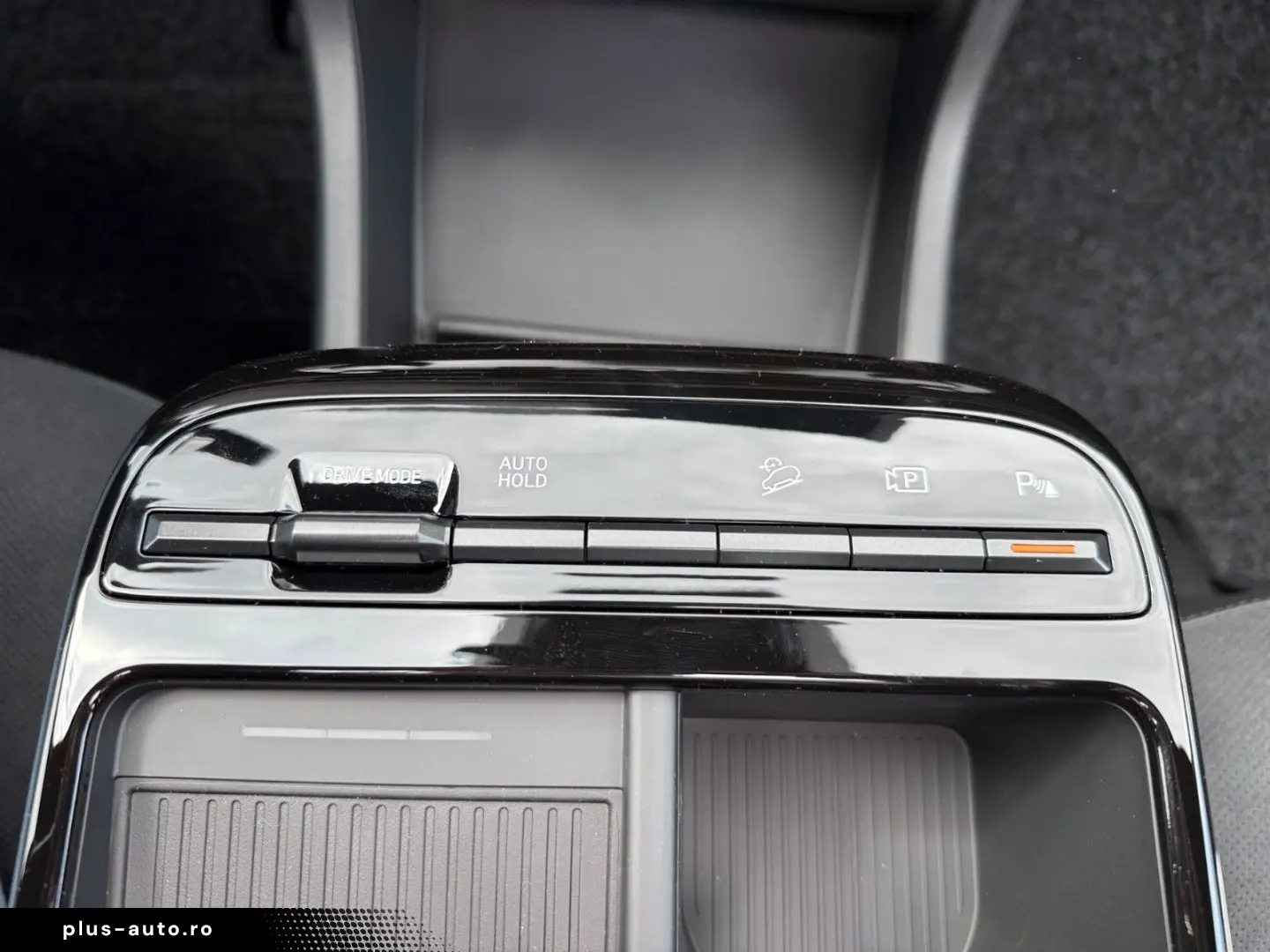 TUCSON Hybrid 1 6 T-GDi 4WD N Line  Pano  Assist