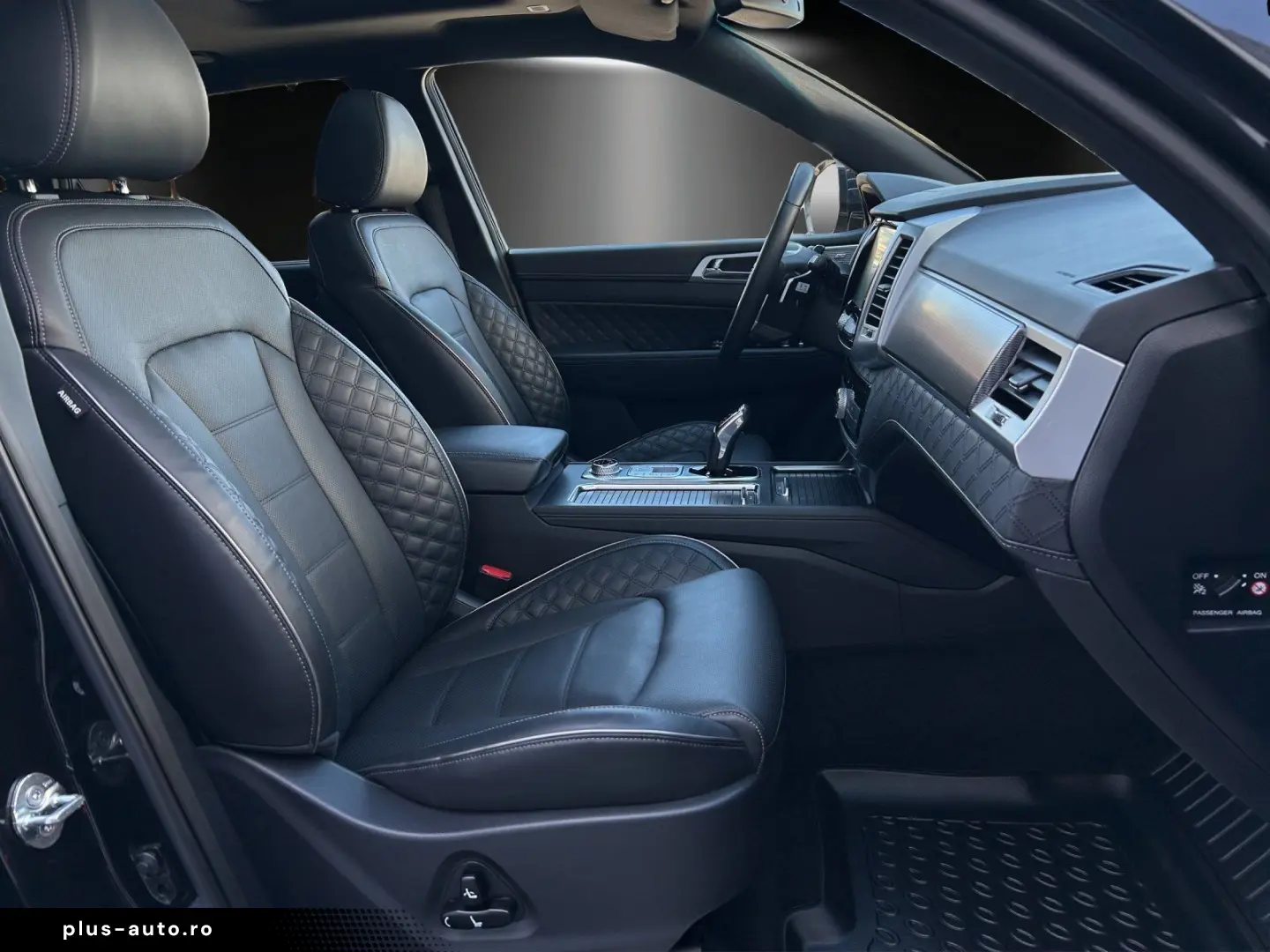 Rexton Sapphire 2.2 D 8AT 4WD 360 CAM GSD 7-Si.