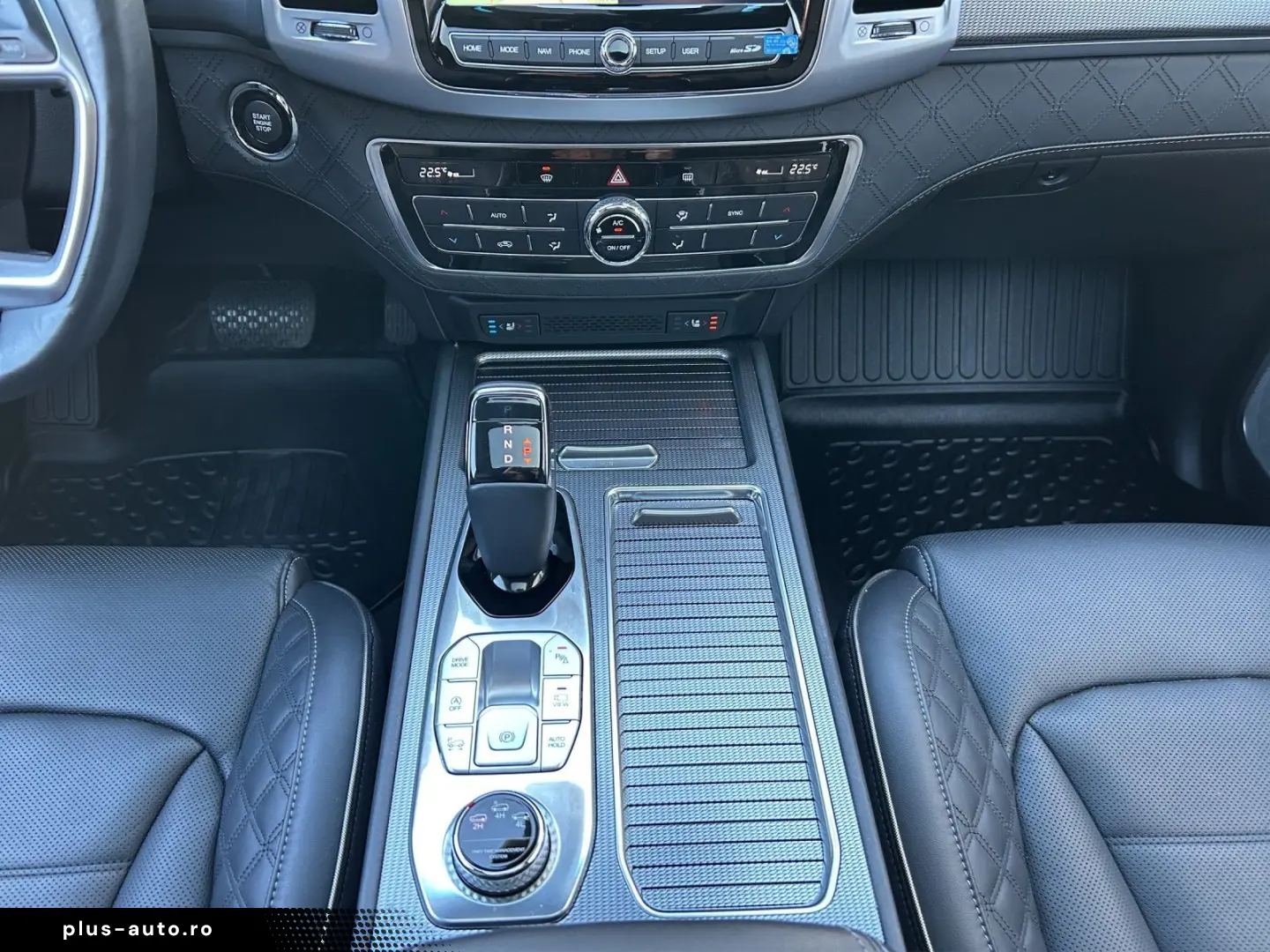 Rexton Sapphire 2.2 D 8AT 4WD 360 CAM GSD 7-Si.