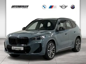 X1 xDrive23i M Sportpaket ACC 360  HUD HK Pano