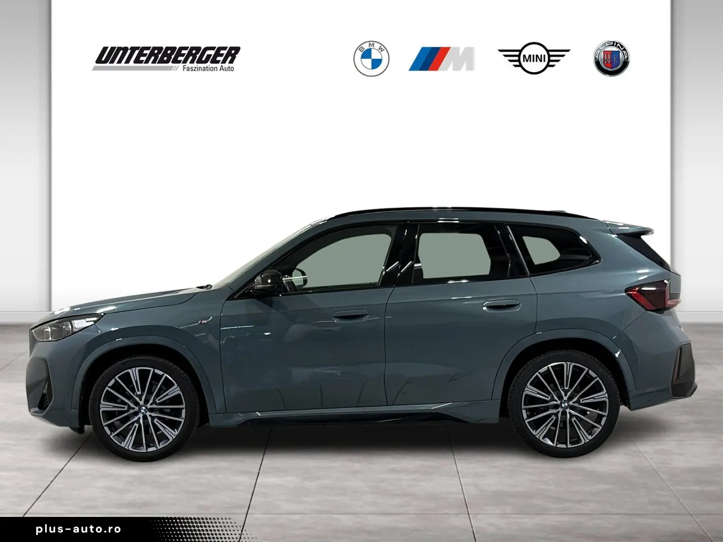 X1 xDrive23i M Sportpaket ACC 360  HUD HK Pano