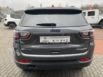 Compass 4xe Trailhawk