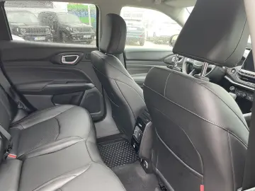 Compass 4xe Trailhawk