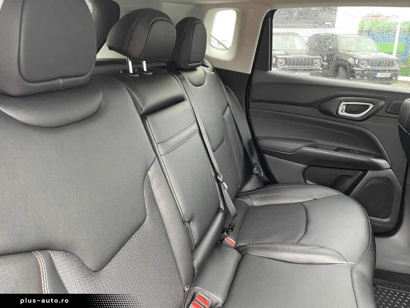 Compass 4xe Trailhawk