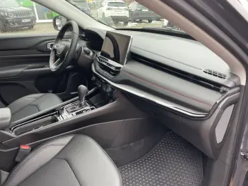 Compass 4xe Trailhawk