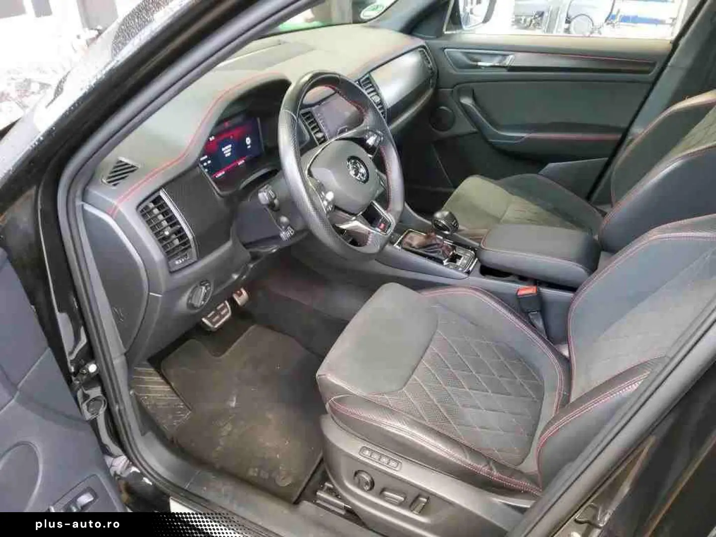 Kodiaq RS 4x4 MATRIX ACC  VIRTUAL 360 KAM AHK