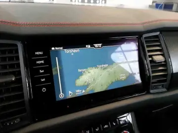 Kodiaq RS 4x4 MATRIX ACC  VIRTUAL 360 KAM AHK