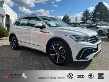 Tiguan 2.0 TDI 4M R-Line HarmanKard AHK VOLL !!