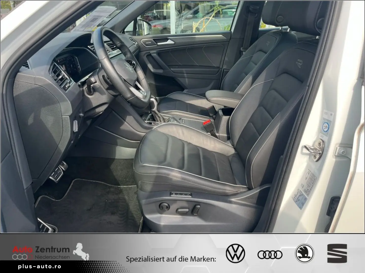 Tiguan 2.0 TDI 4M R-Line HarmanKard AHK VOLL !!