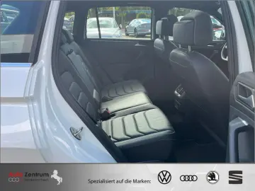 Tiguan 2.0 TDI 4M R-Line HarmanKard AHK VOLL !!