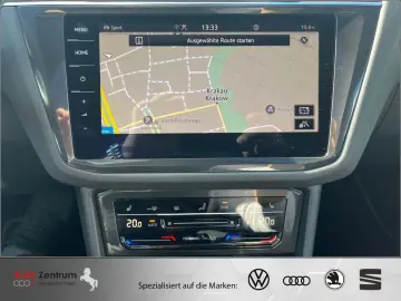 Tiguan 2.0 TDI 4M R-Line HarmanKard AHK VOLL !!