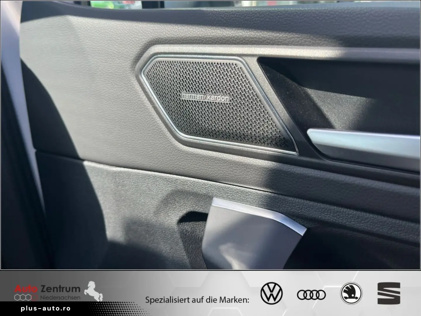 Tiguan 2.0 TDI 4M R-Line HarmanKard AHK VOLL !!