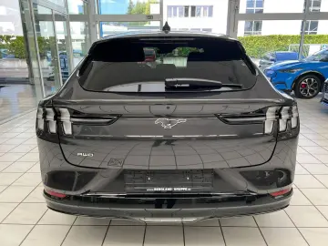 Mustang Mach-E Premium AWD Allrad