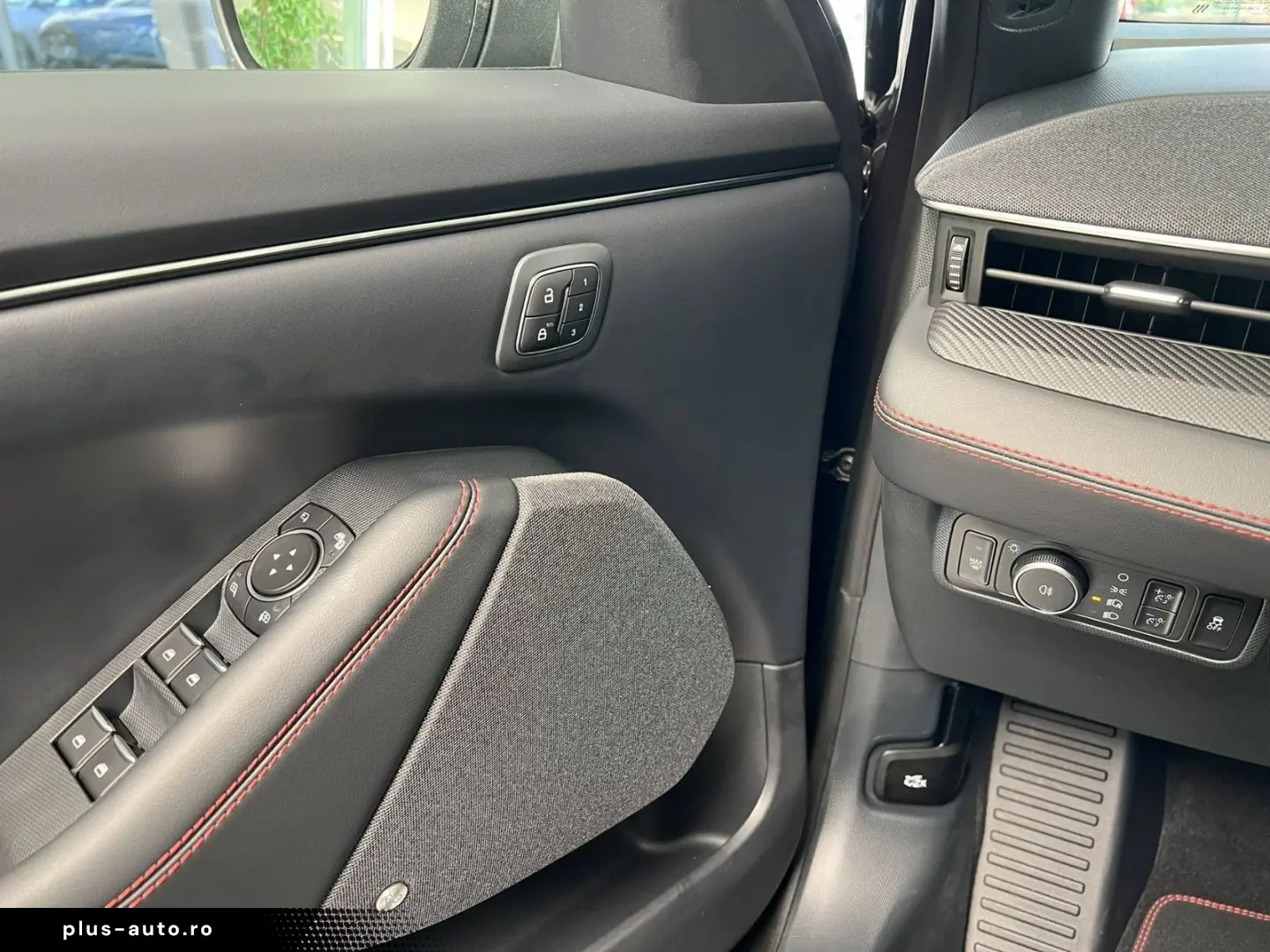 Mustang Mach-E Premium AWD Allrad