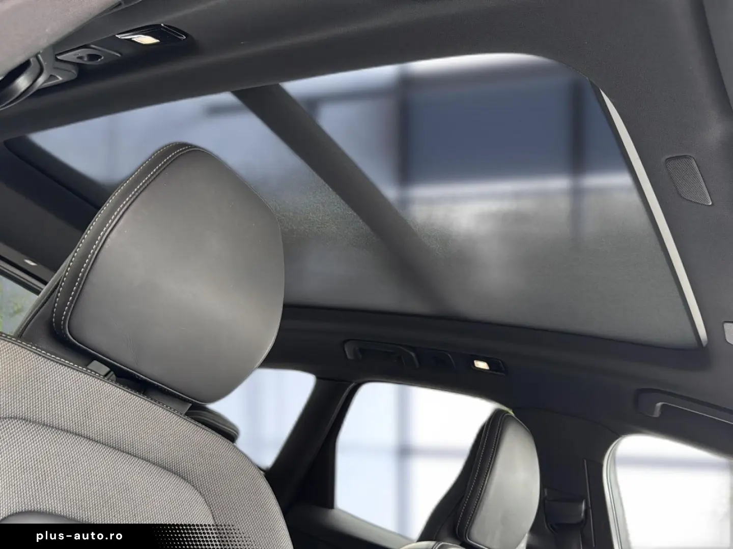 XC 60 Ultimate Dark AWD Bluetooth Navi LED Klima