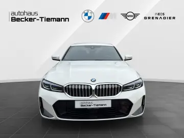 320d xDrive Limousine  M Sport  DrivAss ACC  Par