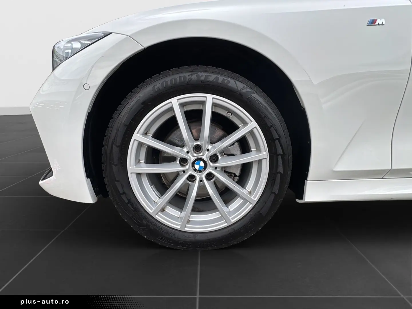 320d xDrive Limousine  M Sport  DrivAss ACC  Par
