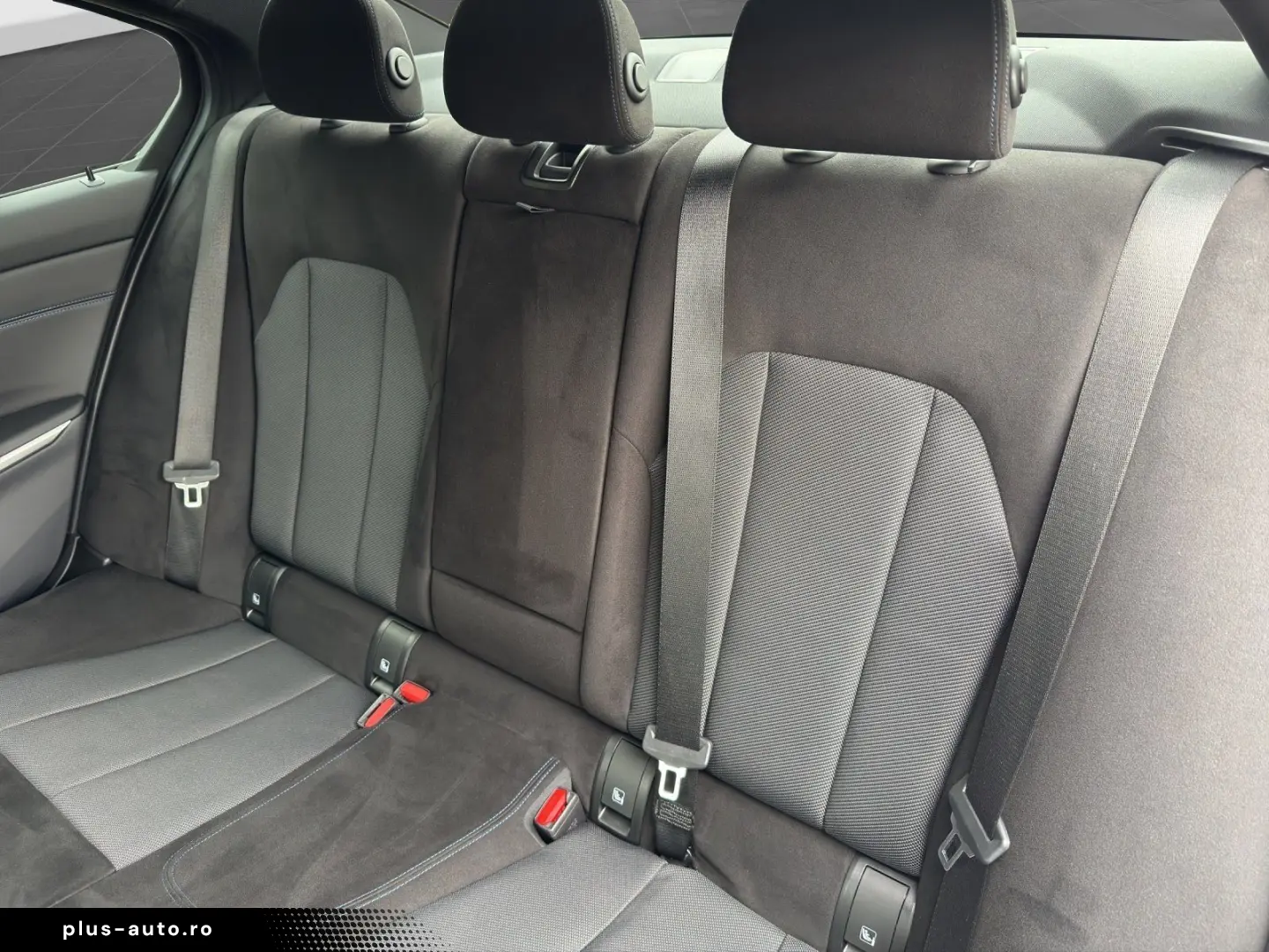 320d xDrive Limousine  M Sport  DrivAss ACC  Par