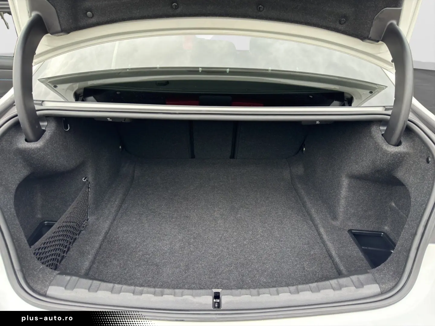 320d xDrive Limousine  M Sport  DrivAss ACC  Par