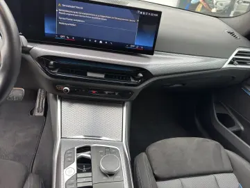 320d xDrive Limousine  M Sport  DrivAss ACC  Par