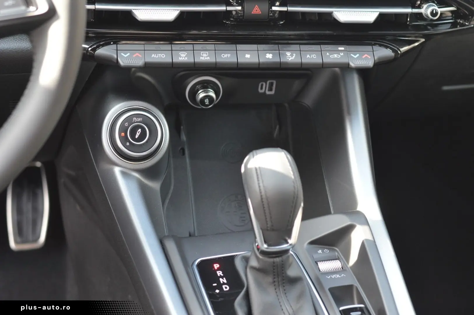 Tonale VELOCE AWD 280PS PLUG-IN 360  VOLL