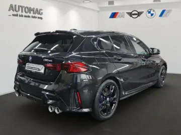 M135 xDrive DrivAssProf Harman ParkAssPkus HeadU