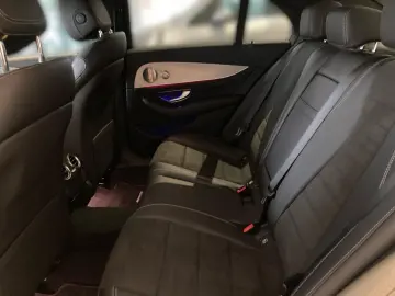 E 300 de 4M AMG NIGHT DISTR PLUS 360  MULTIBEAM