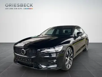 S60 AWD Ultimate Dark AHK STHZ 360Kamera 20''