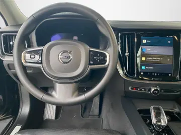 S60 AWD Ultimate Dark AHK STHZ 360Kamera 20''