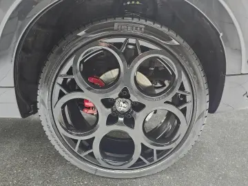 TONALE 1.3T MULTIAIR PLUG-IN HYBRID Q4 INKL. WKR