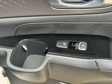 Sorento 1.6T-GDI Hybrid Platinum 4WD Leder 360