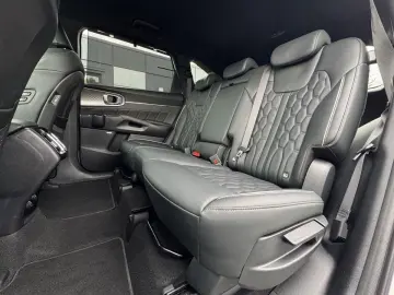 Sorento 1.6T-GDI Hybrid Platinum 4WD Leder 360