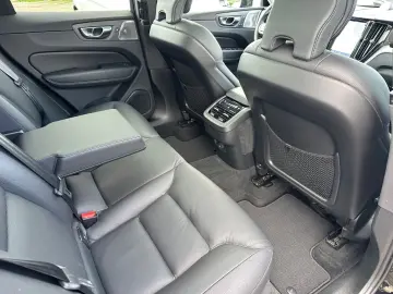 XC60 Ultimate Dark AWD Leder HuD Pano B&W 360