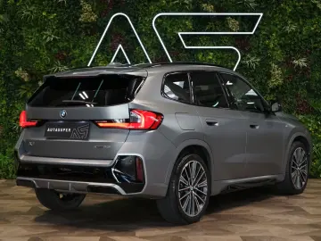 X1 xDRIVE23i PANO 360 HUD