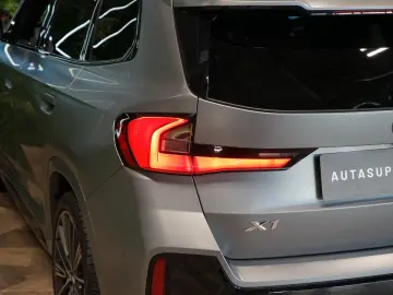 X1 xDRIVE23i PANO 360 HUD