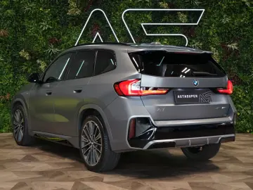 X1 xDRIVE23i PANO 360 HUD