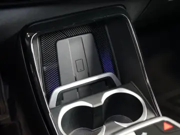 X1 xDRIVE23i PANO 360 HUD