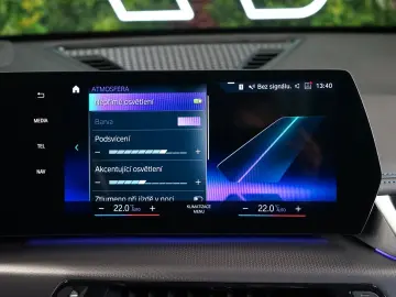 X1 xDRIVE23i PANO 360 HUD