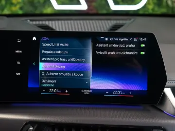 X1 xDRIVE23i PANO 360 HUD