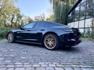 Panamera GTS Matrix H-UP Sport Design Approved